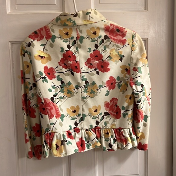 Floral Spring - Picture 2 of 5